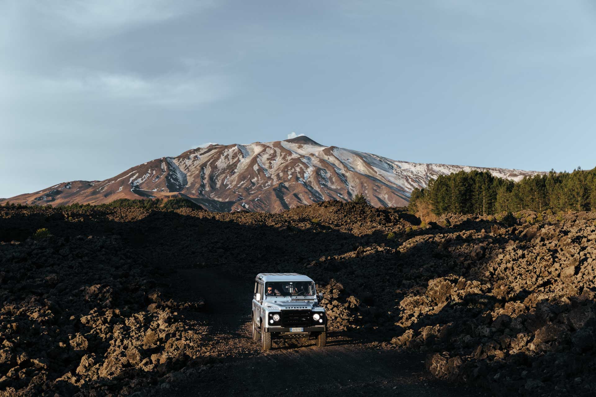 Etna by Jeep, the volcano explained through landscape and wine